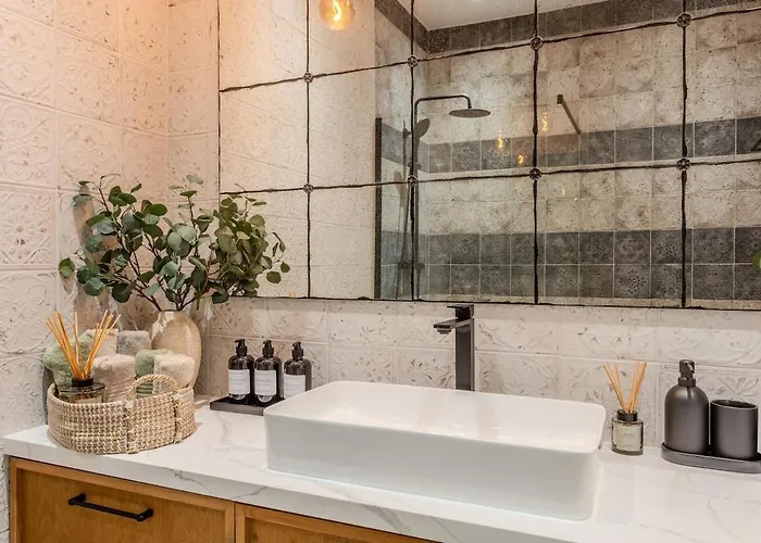 Limnaria Gardens Classic