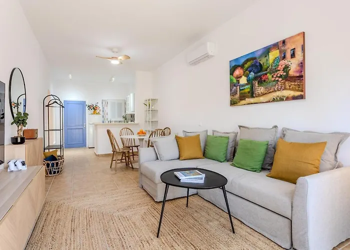 Limnaria Gardens Classic Apartamento *