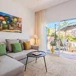 Limnaria Gardens Classic Пафос