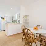 Апартаменты Limnaria Gardens Classic Пафос