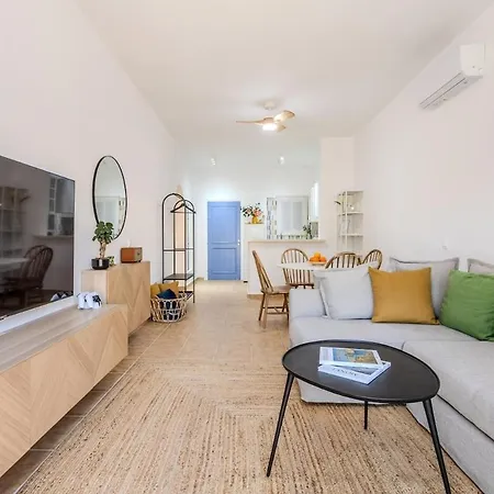 Limnaria Gardens Classic Pafos