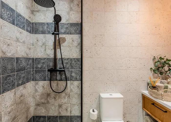 Limnaria Gardens Classic Apartament *