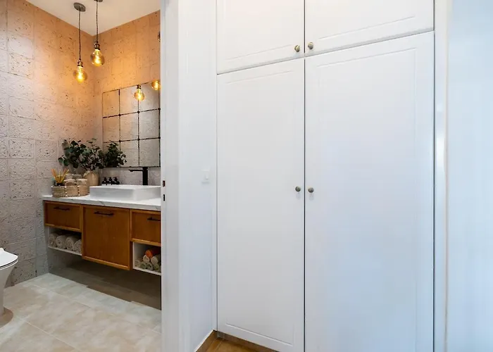 Limnaria Gardens Classic *