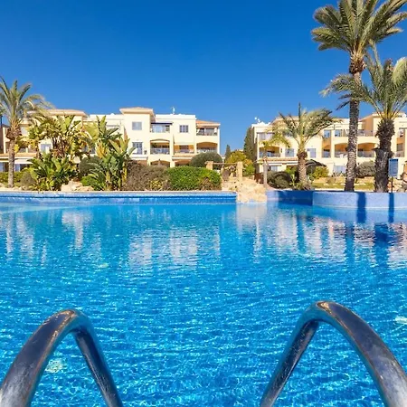 Limnaria Gardens Classic *