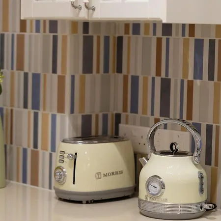 Limnaria Gardens Classic *